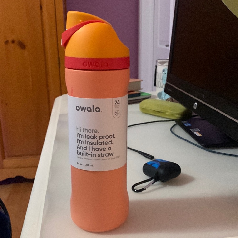 Owala color drop serene tangerine 24 oz